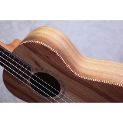 Carvalho Tenor Deluxe Ukulele