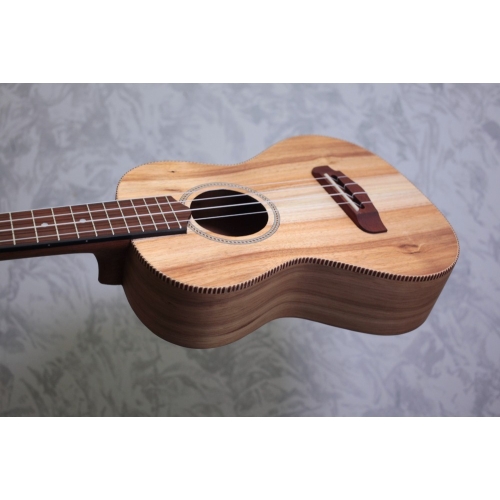 Carvalho Tenor Deluxe Ukulele