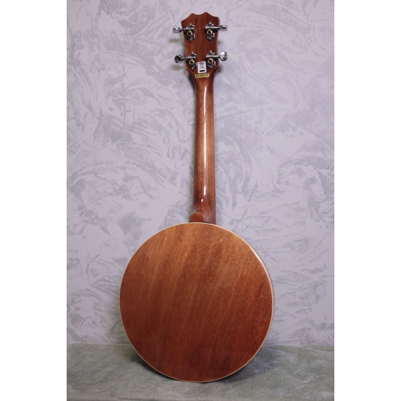 Barnes & mullins clearance ubj1 banjo ukulele