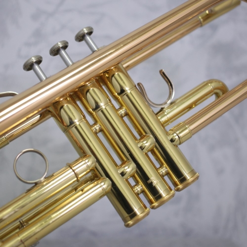 Yamaha YTR5335GII Bb Trumpet Outfit