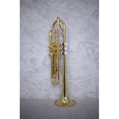 Yamaha YTR2330 Bb Trumpet Outfit