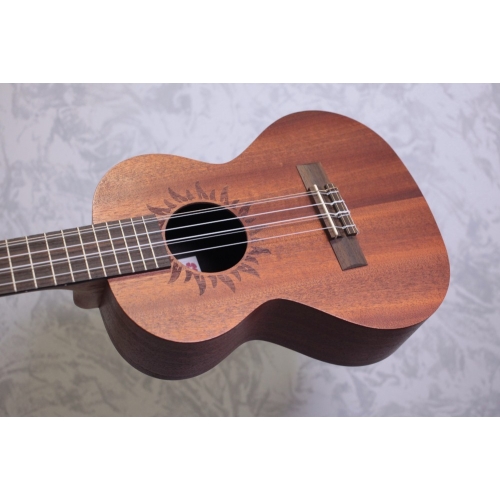 Baton Rouge V2-T6 6 String Ukulele