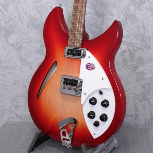 Rickenbacker 330 Fireglo