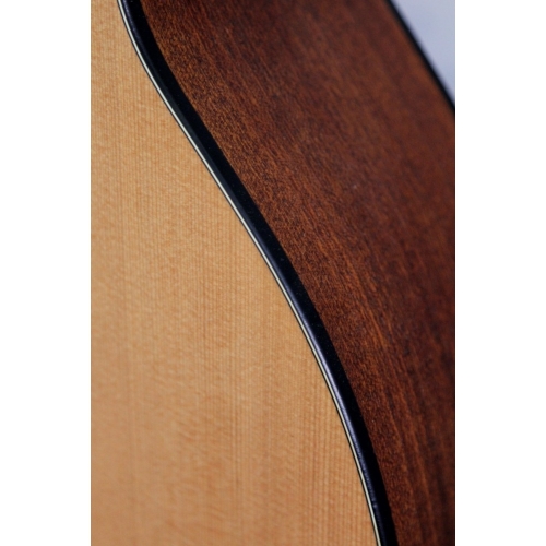 Eastman PCH1-GACE Pacific Coast Highway Grand Auditorium Classic Acoustic Guitar