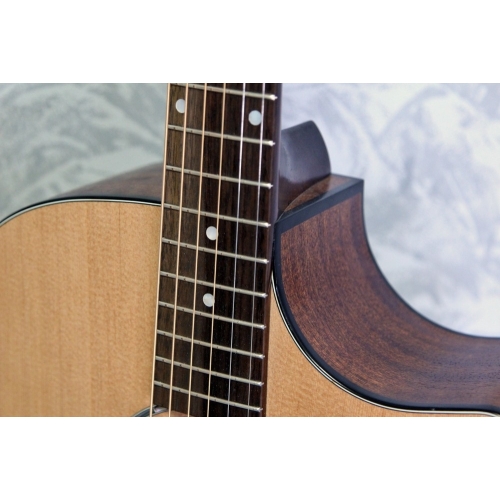 Eastman PCH1-GACE Pacific Coast Highway Grand Auditorium Classic Acoustic Guitar