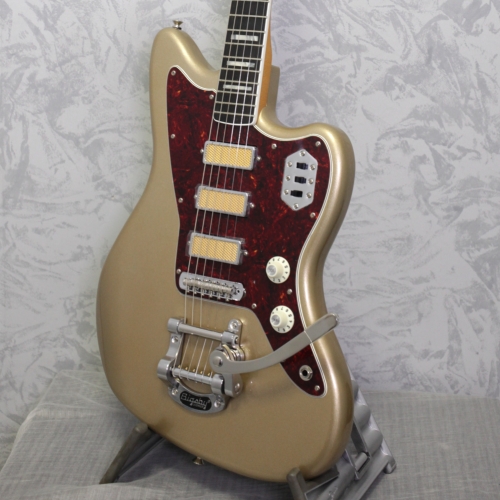 Fender Gold Foil Jazzmaster Shoreline Gold