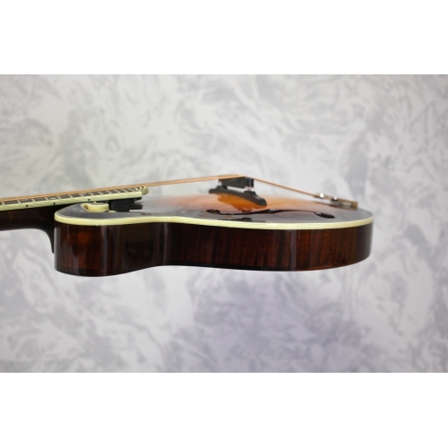 Eastman MD515 Classic Sunburst