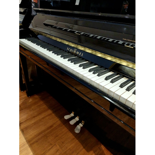 Schimmel K125T Upright Piano in Black Polyester