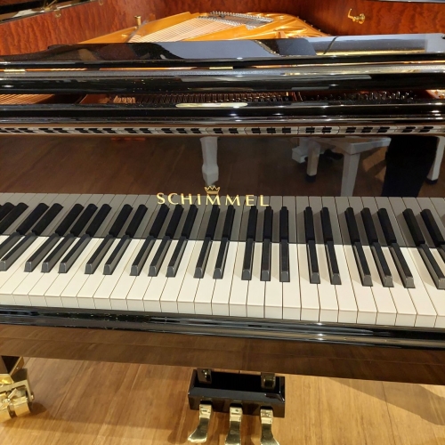 Schimmel Konzert K230T Grand Piano in Black Polyester