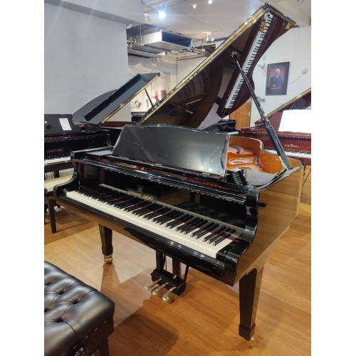 Shigeru Kawai SK3 Grand Piano