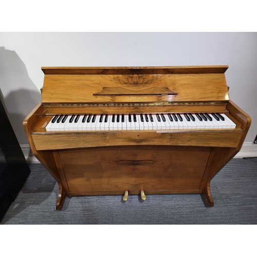 Pre-owned H. Chaplin & Sons...