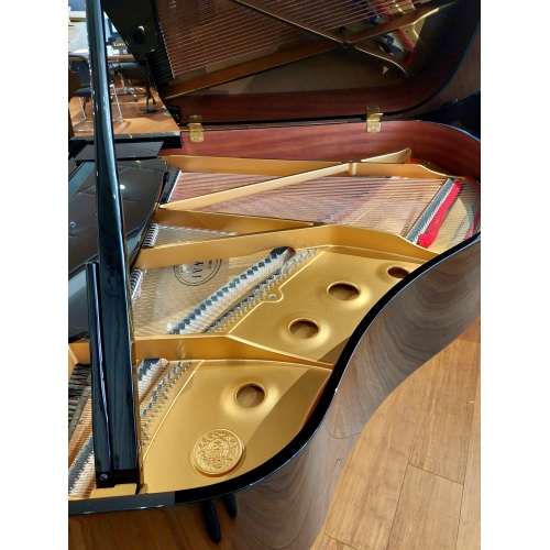 Pre-owned Kawai GL30 grand piano with QRS self playing system