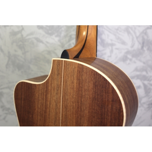 Lowden S35C 12 Fret Chechen Rosewood / Cedar