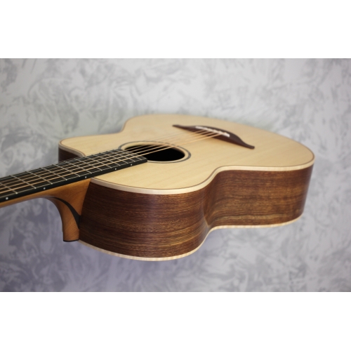 Lowden S35C 12 Fret Chechen Rosewood / Cedar