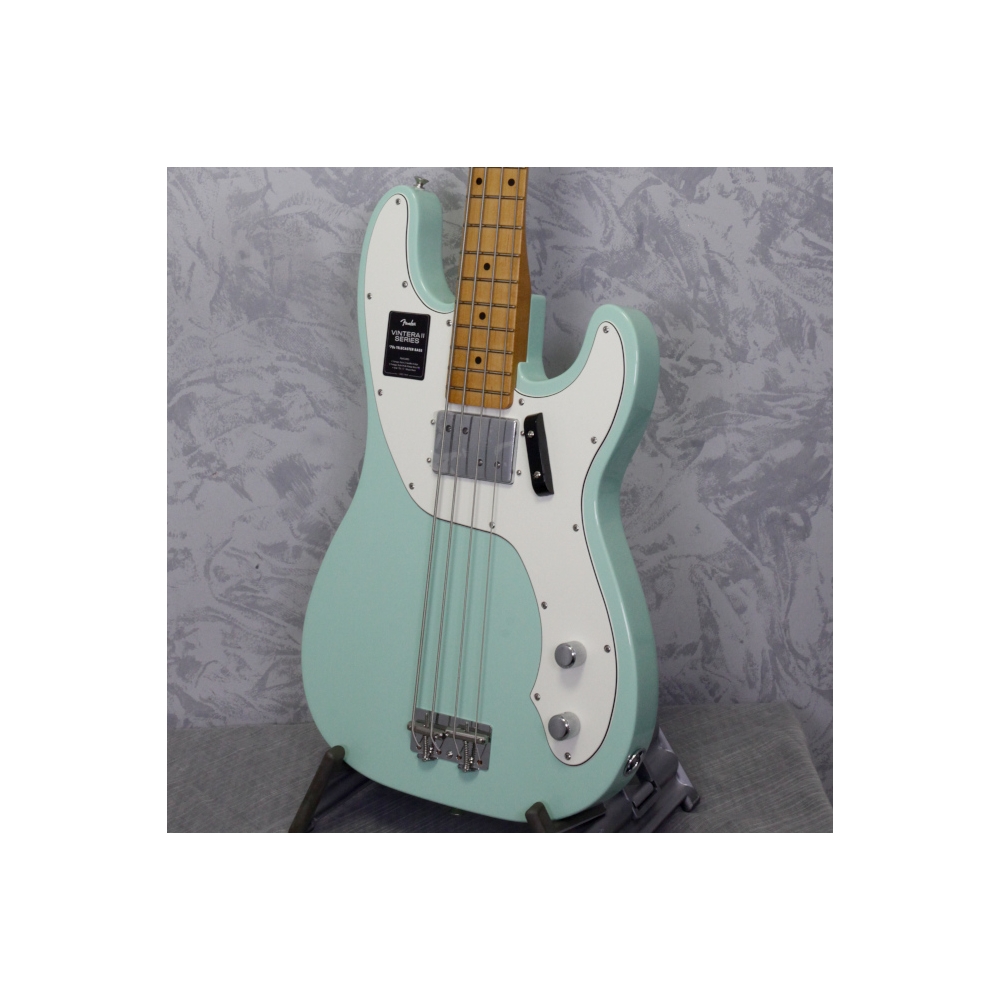 Fender '70s Vintera II Tele Bass Surf Green