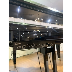 Kawai GL30 with ATX4 Silent Grand Piano in Black Polyester