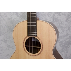 Lowden F21 Acoustic Guitar