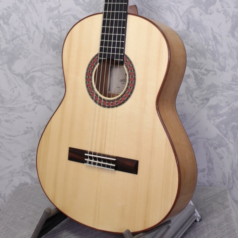 Admira discount flamenco guitar