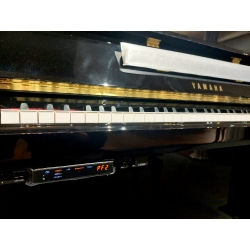 Yamaha B2TC3 Latest Technology Transacoustic Upright Piano in Black Polyester