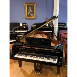 Yamaha C6X Grand Piano in Black Polyester