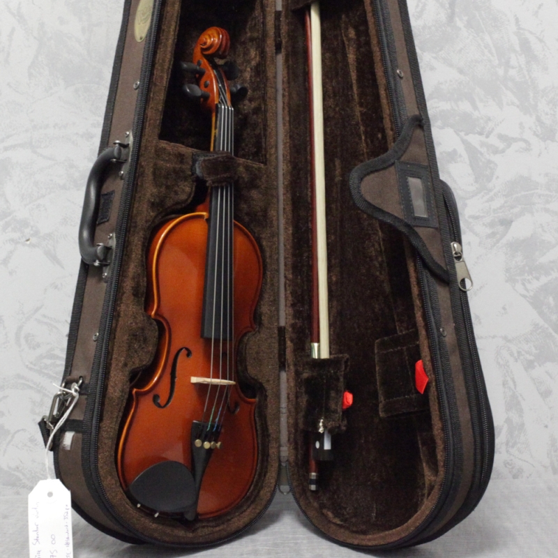 Secondhand Stentor Standard 1/8 Violin Outfit