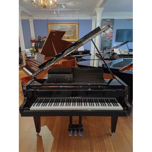 Kawai GL10 Baby Grand Piano with Chrome Fittings