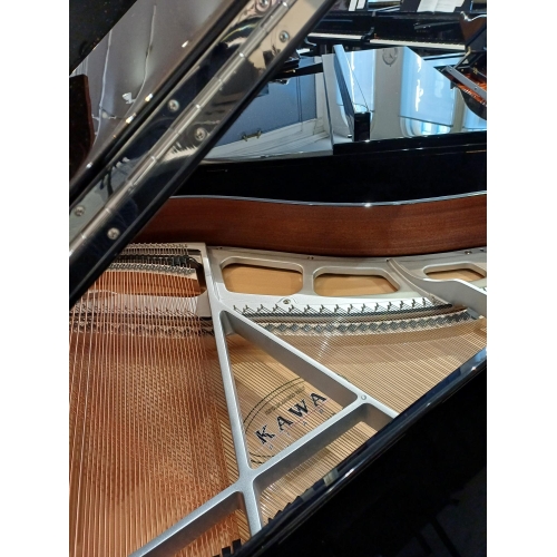 Kawai GL10 Baby Grand Piano with Chrome Fittings