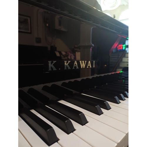 Kawai GL10 Baby Grand Piano with Chrome Fittings