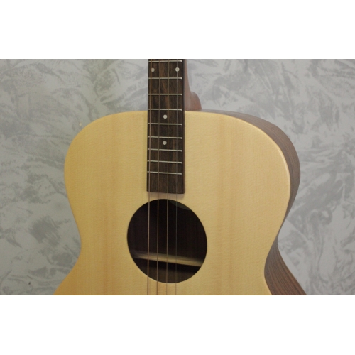 Ashbury Rathlin Tenor Guitar