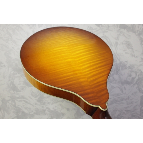 Eastman MDO605 Octave Mandolin Gold Burst