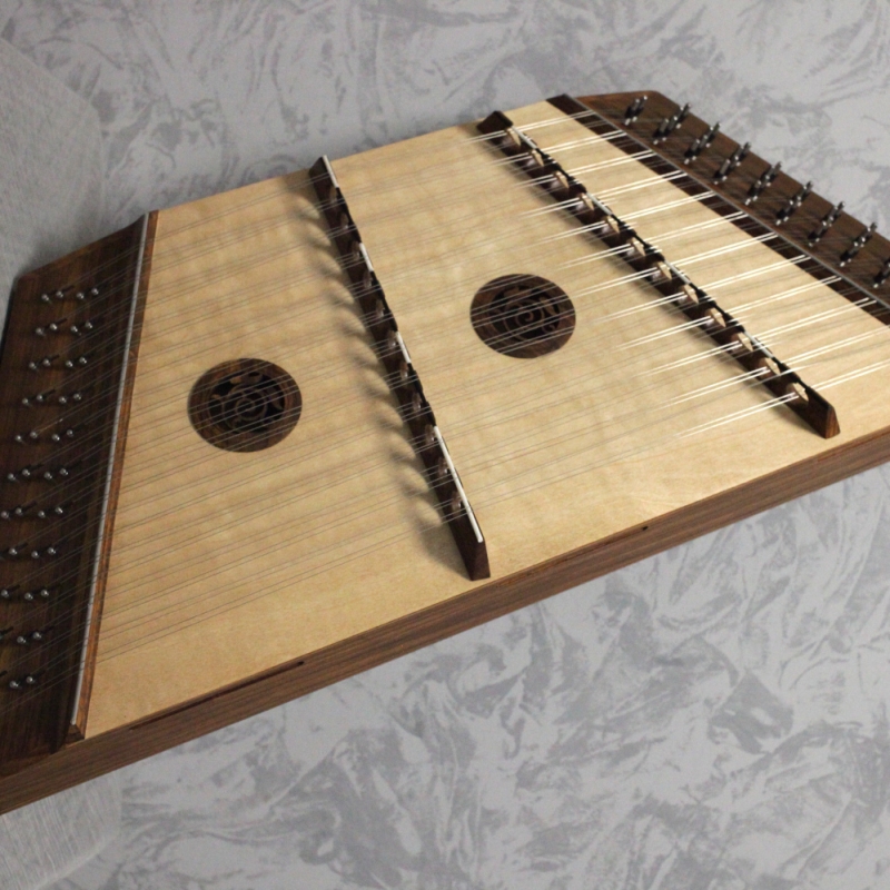 Atlas 12/11 Hammered Dulcimer