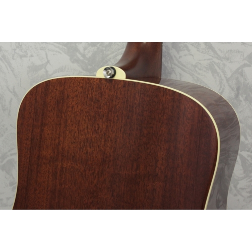 Guild D-40 Acoustic Guitar (Second Hand c2010)