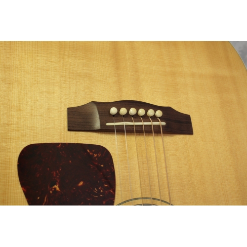 Guild D-40 Acoustic Guitar (Second Hand c2010)