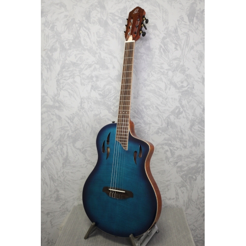 Ortega Tourplayer Deluxe Blueburst