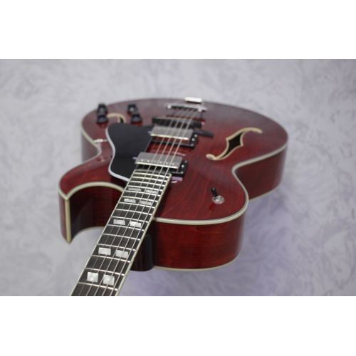 Eastman AR 372 CE 16'' Archtop Sunburst