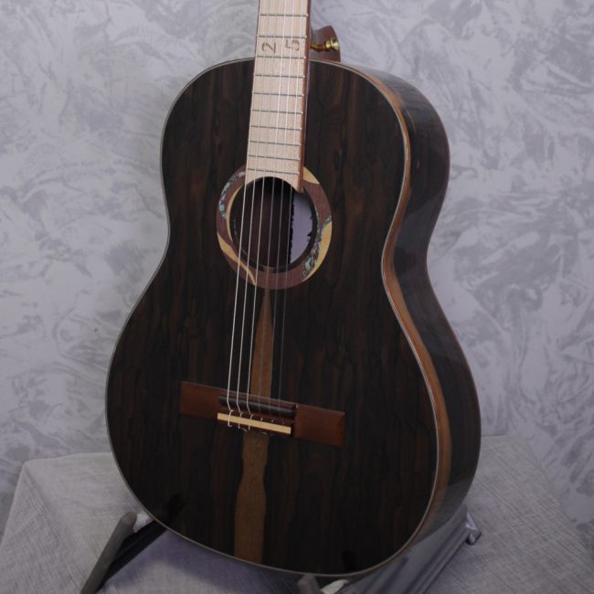 Ortega 25th Anniversary Classical Ziricote