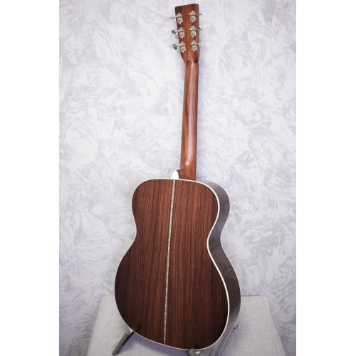 Martin 000-28 Acoustic Guitar