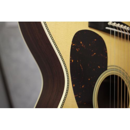 Martin 000-28 Acoustic Guitar