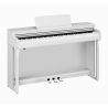 Yamaha Clavinova CLP-825 Digital Piano