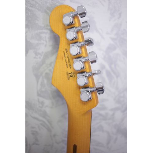 Fender American Ultra II HSS Stratocaster Ultraburst