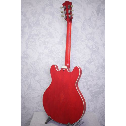 Eastman T64/V- Red Trapeze Tailpiece