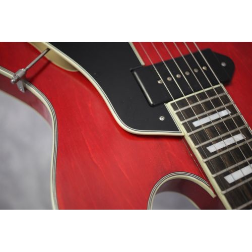 Eastman T64/V- Red Trapeze Tailpiece