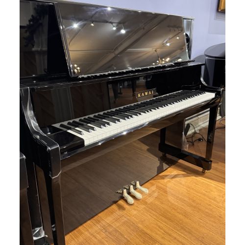 Kawai K800 AS Upright Piano in Black Polyester