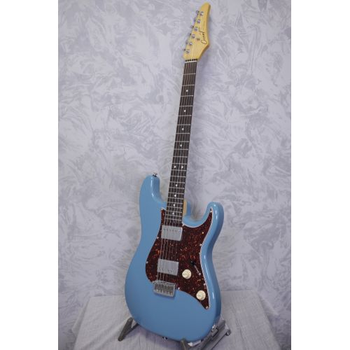 Cream T Polaris Standard HH Etna Blue w/ Swappable P/UPS
