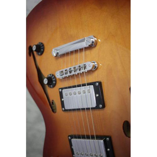 Squier Affinity Starcaster Sienna Sunburst