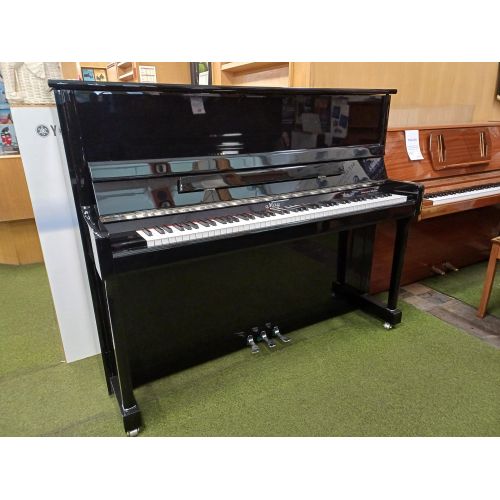 Pre-Owned May Berlin M121T...