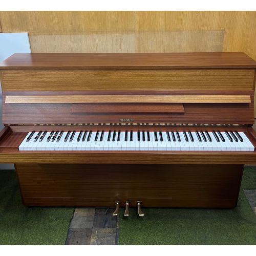 Pre-Owned Hellas Upright...
