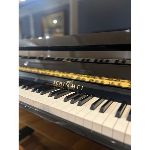 Pre-Owned Schimmel C116S Upright Piano in Black Polyester